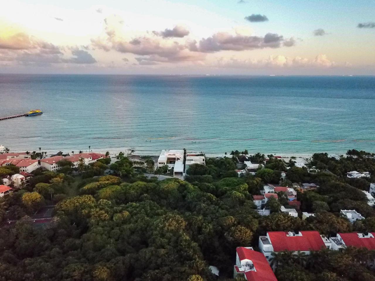 La Paz * Playa del Carmen